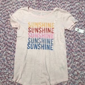 Brand new Woman's gap t-shirt "sunshine"